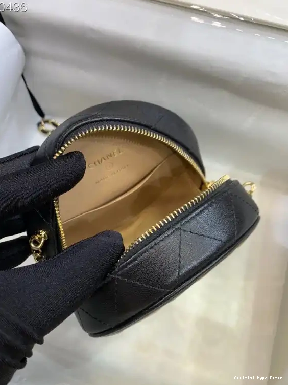 Hyper Peter CHANEL BAG ROUND 0502